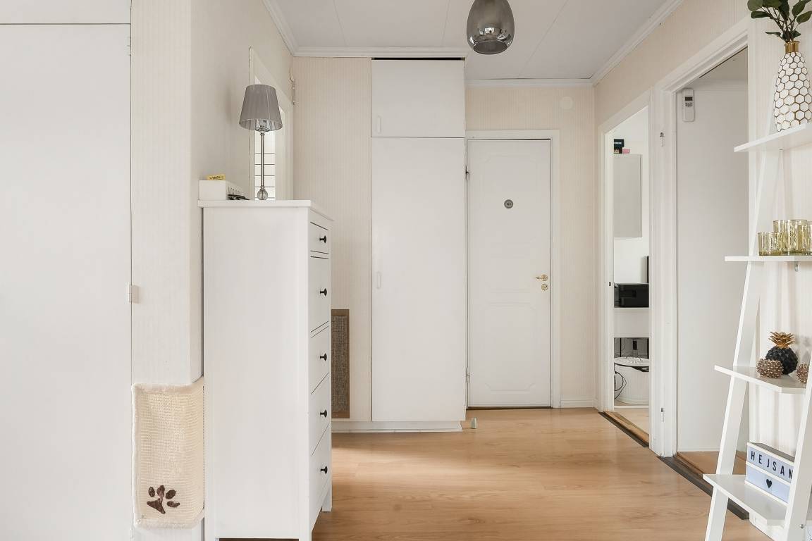 5 rum Villa på Fagerskogsgatan 8 Romberga Enköpings kommun - bild 15