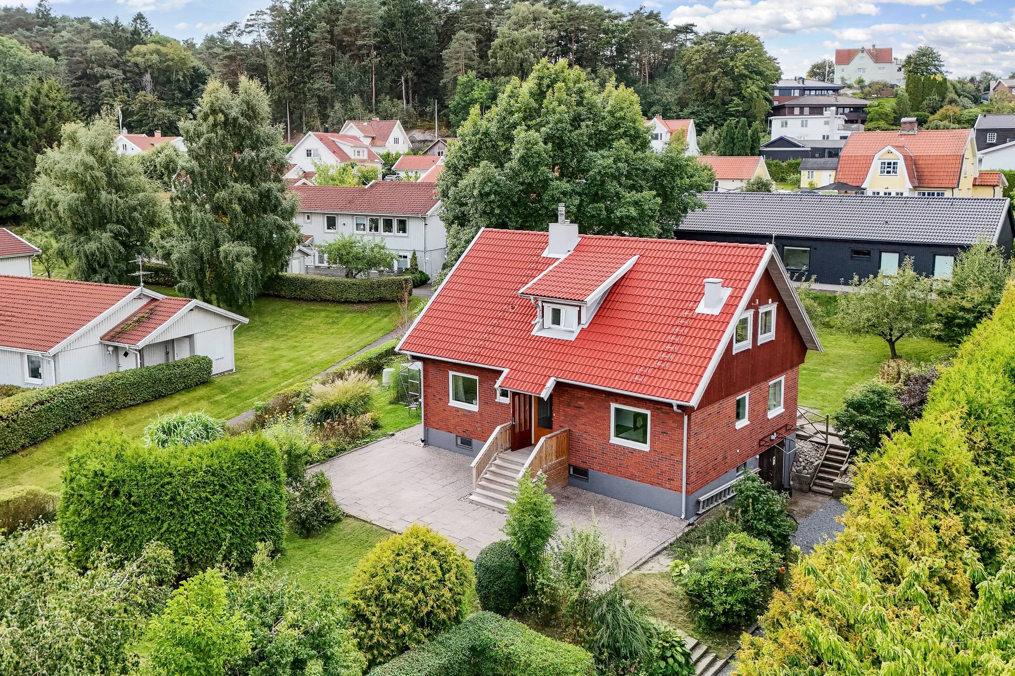 7 rum Villa på Askims sörgårdsväg 48 Hult Göteborgs kommun - bild 1