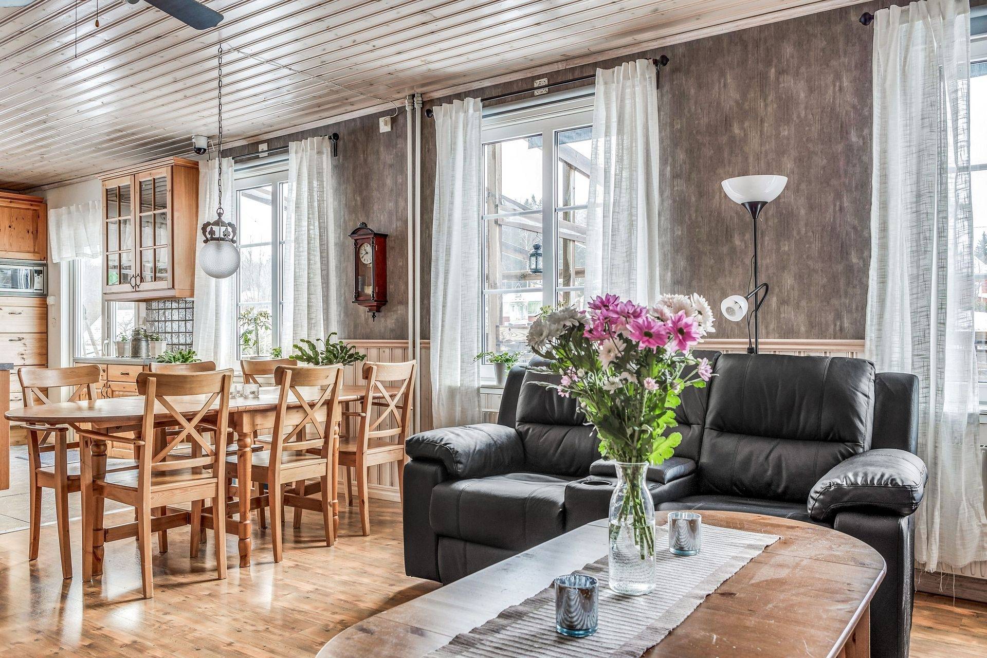 6 rum Villa på Åsvägen 2 Uttran Botkyrka kommun - bild 15