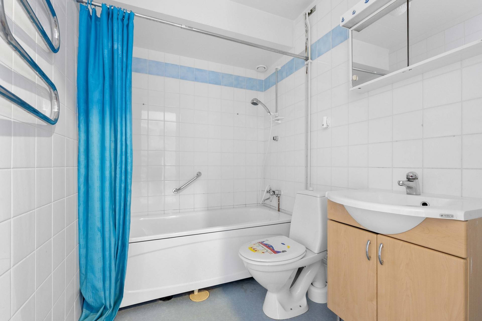 5 rum Radhus på Rådjursvägen 51 Tumba Botkyrka kommun - bild 33