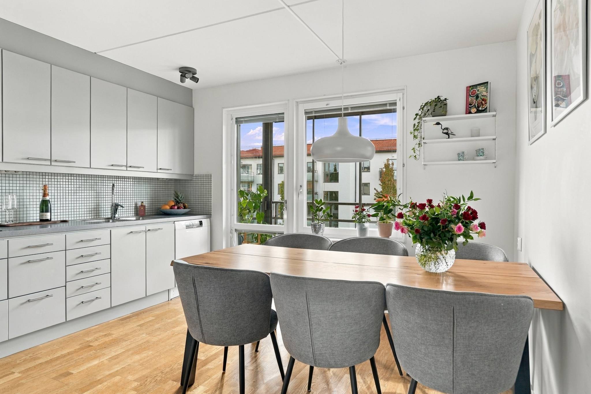3 rum lägenhet på Kapellgatan 5 Kapellgärdet, Uppsala kommun - bild 1