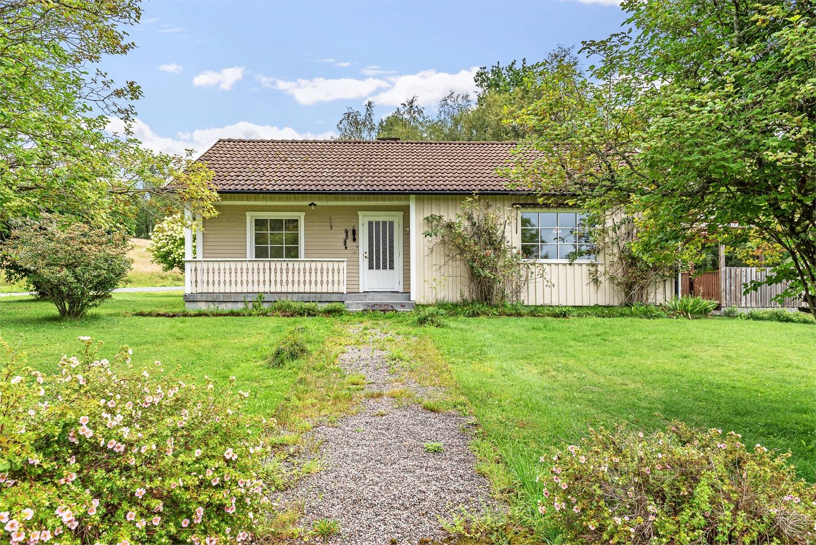 3 rum Gård/skog på Håbols-Hult 690 samt Håbols-Hult 1:20 Håbol Dals-Eds kommun - bild 11