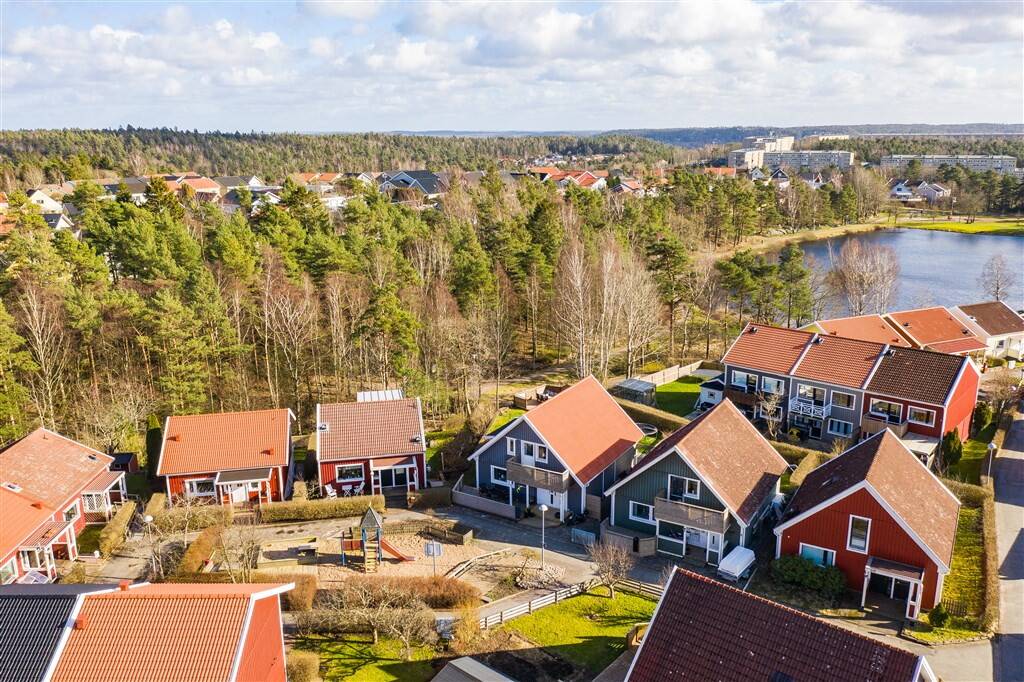 6 rum Kedjehus på Lilla Idtjärnsgatan 73 Vättlefjäll Göteborgs kommun - bild 40