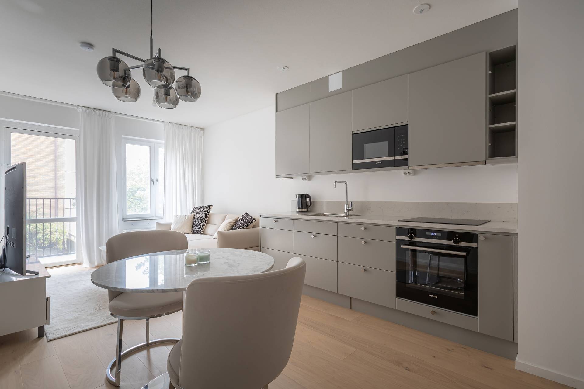 2 rum lägenhet på Östervägen 28B Råsunda, Solna kommun - bild 2
