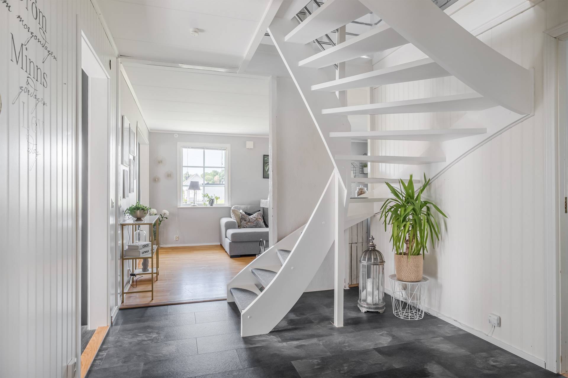 7 rum Villa på Sandhemsvägen 174 Sandhem Trollhättans kommun - bild 3