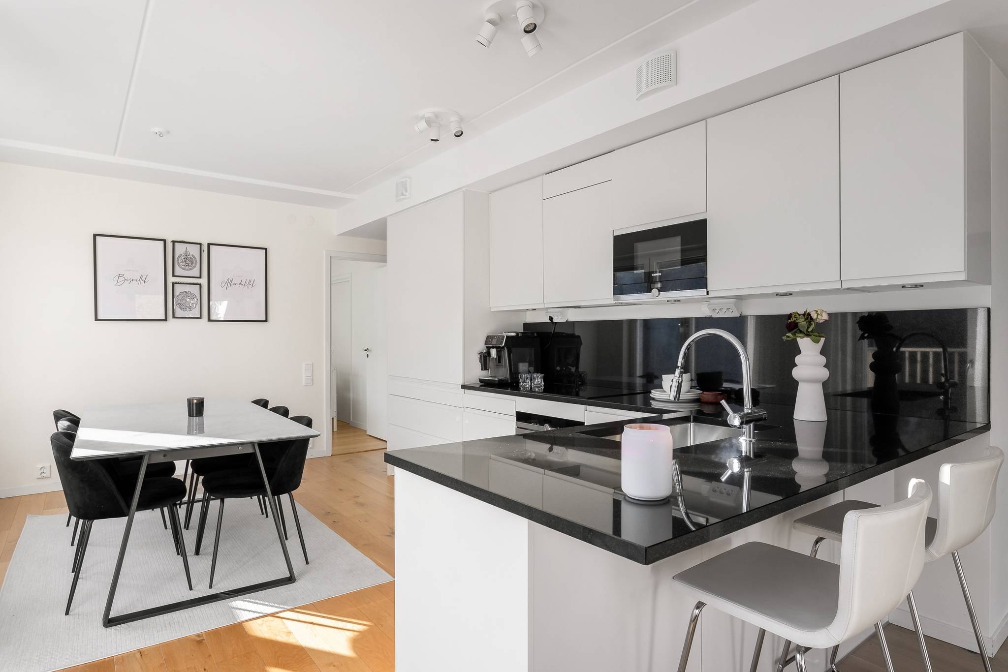 4 rum Lägenhet på Kratsbodavägen 46B Bromma - Mariehäll Stockholms kommun - bild 7