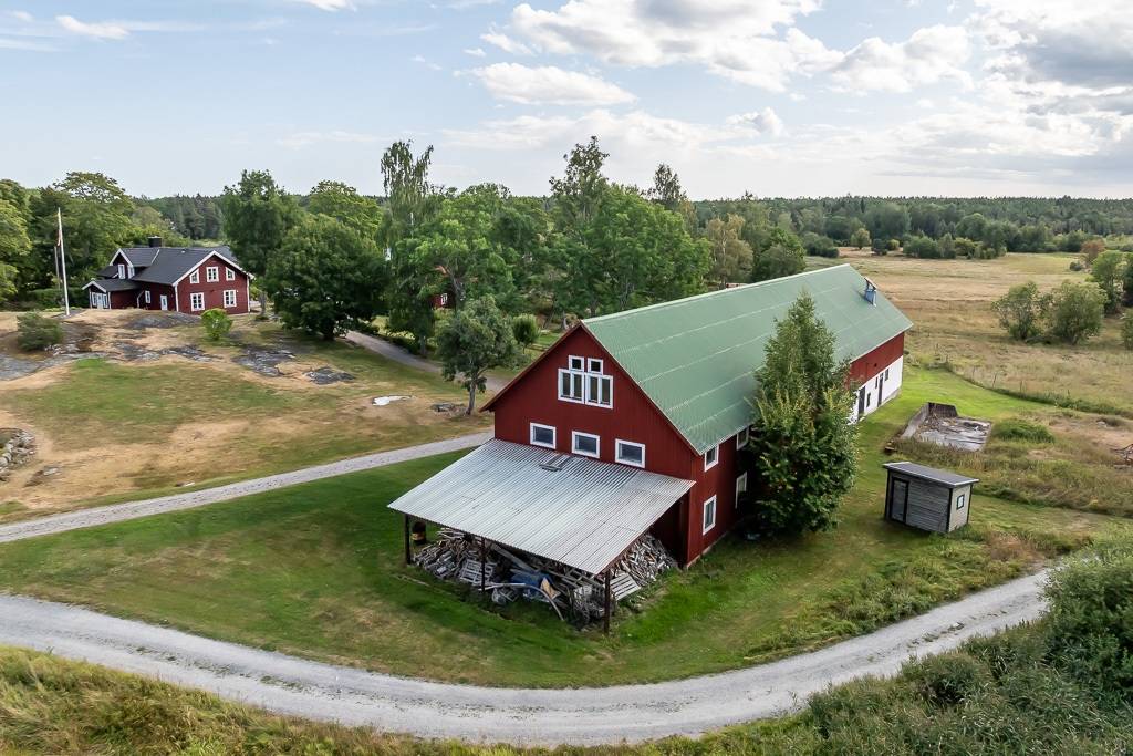 7 rum Gård utan jordbruk på Mutsunda byväg 2 Norrtälje kommun - bild 72