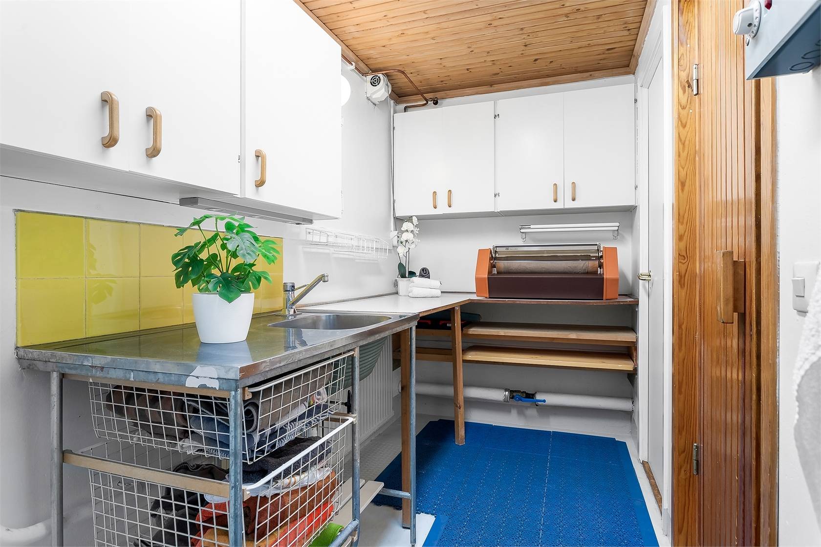 6 rum Radhus på Ängsullsvägen 113 Vällingby - Kälvesta Stockholms kommun - bild 32
