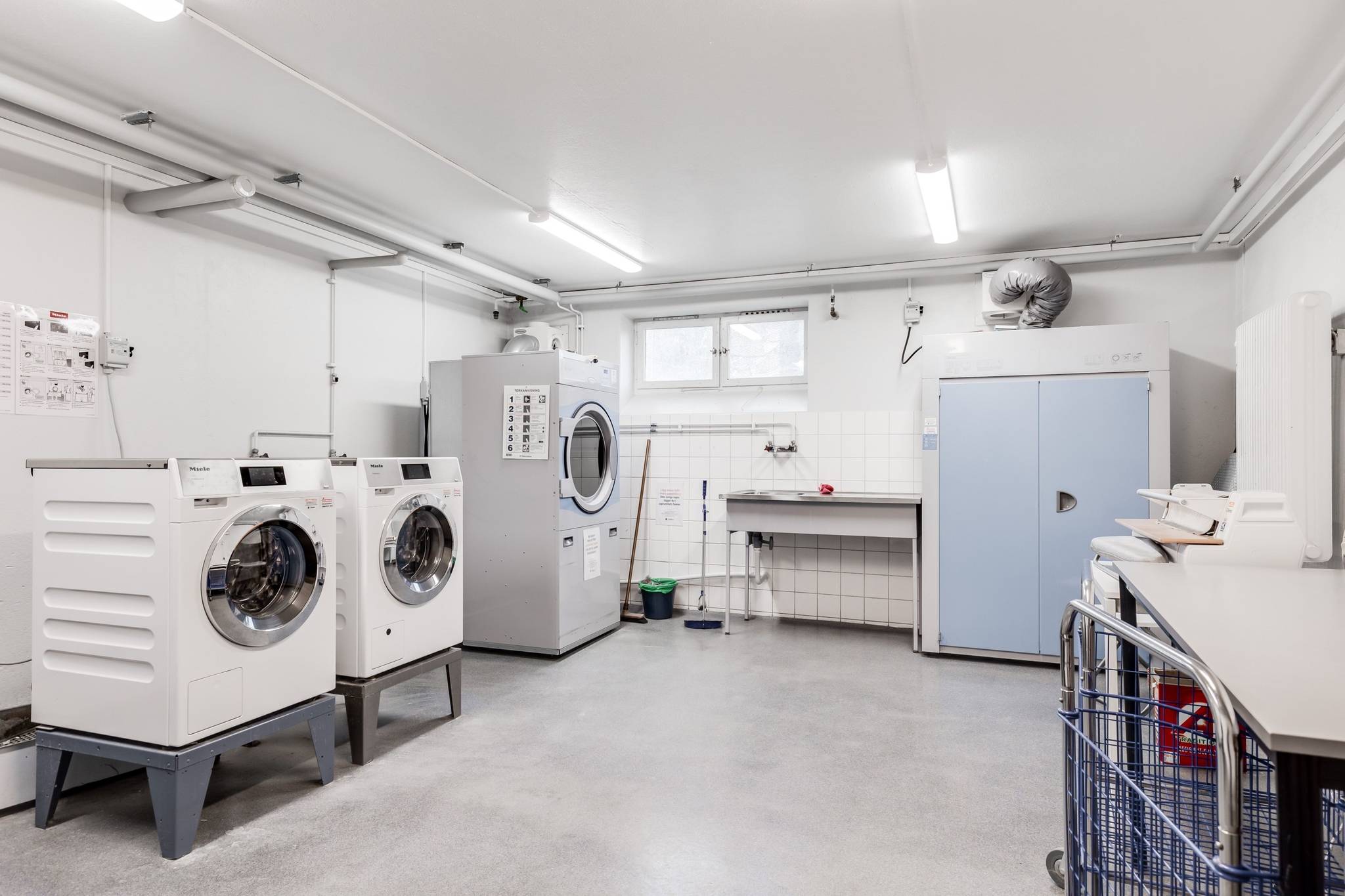 3 rum Lägenhet på Hertig Karls Allé 75A Centralt Väster Örebro Örebro kommun - bild 36