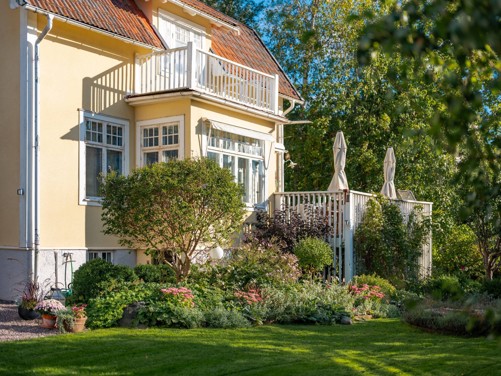 7 rum Villa på Östra Banvägen 18B Enebyberg Danderyds kommun - bild 2
