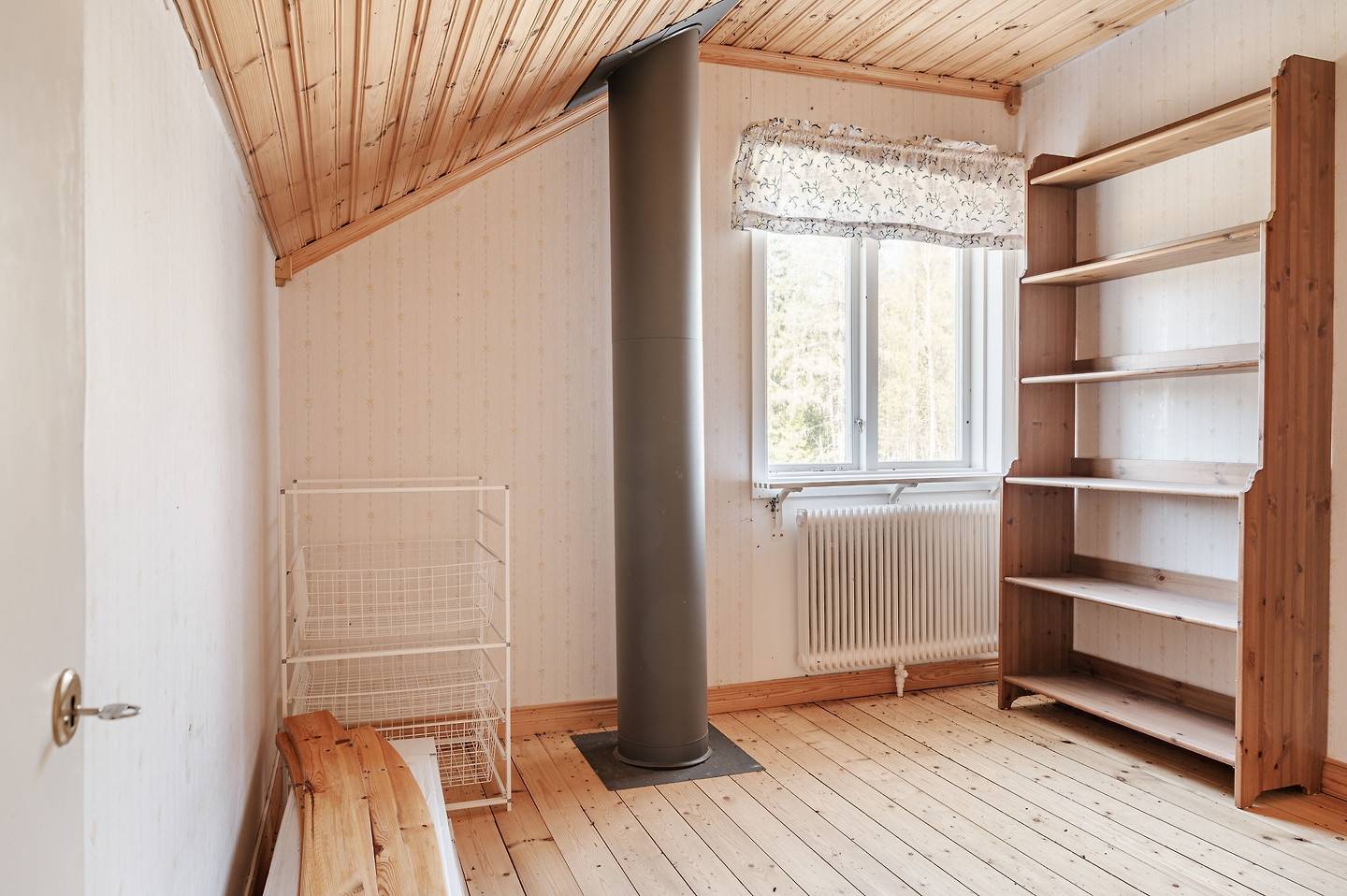 5 rum Gård utan jordbruk på Nisshyttevägen 45 Kullsveden Säters kommun - bild 17