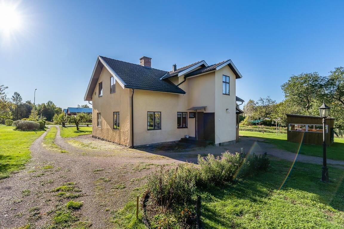 9 rum Villa på Sågverksvägen 14 Mörlunda Hultsfreds kommun - bild 14