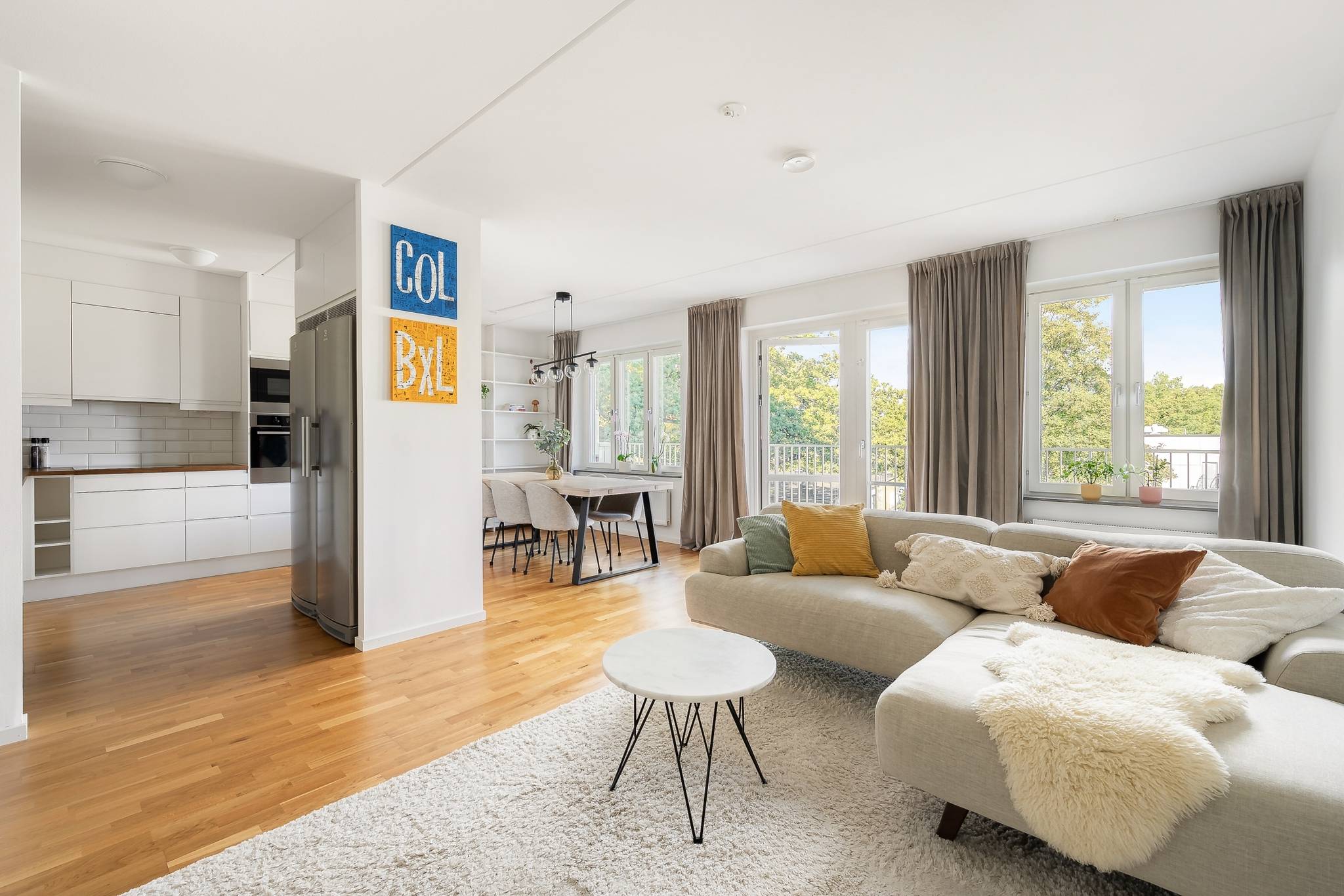 3 rum lägenhet på Tecknarvägen 7 Huvudsta - Ingenting, Solna kommun - bild 2