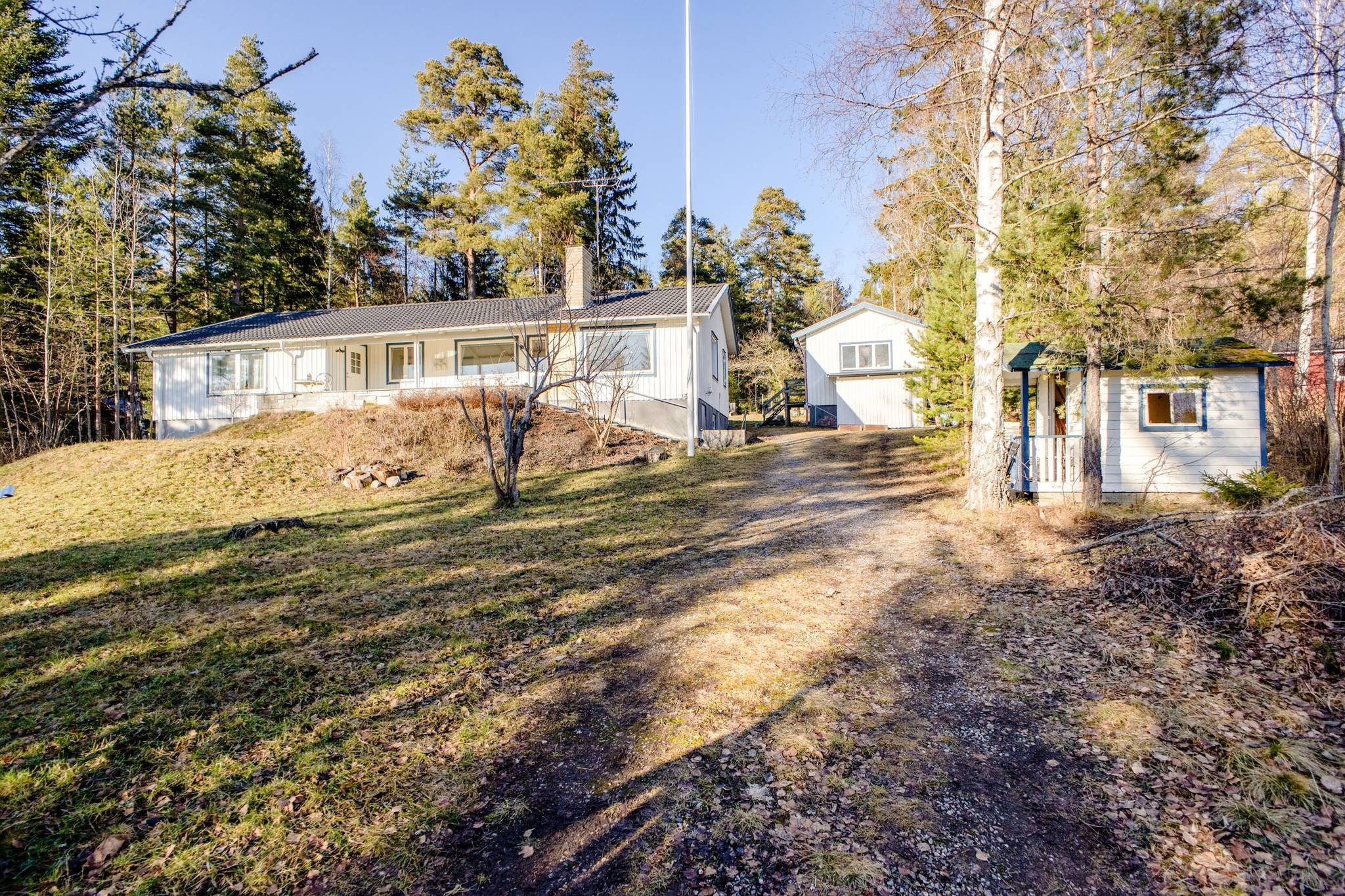 6 rum Villa på Skogsvägen 42 Bålsta Krägga Håbo kommun - bild 3