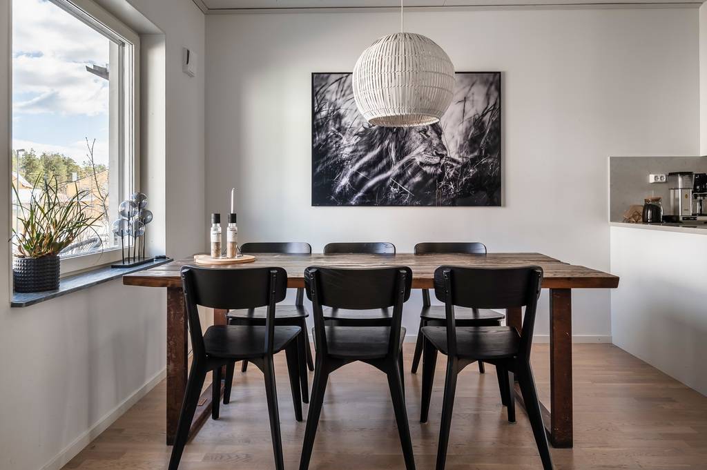 6 rum Par-/kedje-/radhus på Karin Larssons Väg 74 Lilla Sköndal Stockholms kommun - bild 21