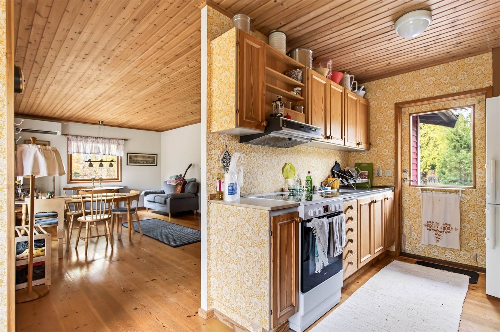 4 rum Fritidshus på Gluggvägen 13 Hjälmsätters Fritidshusområde Katrineholms kommun - bild 14