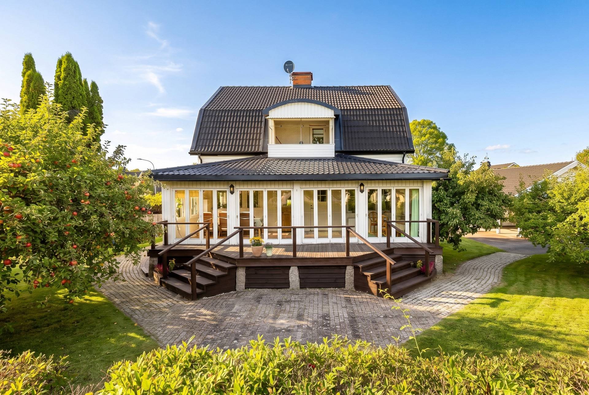 villa på Tjädervägen 2 Älvtomta, Örebro kommun - bild 2