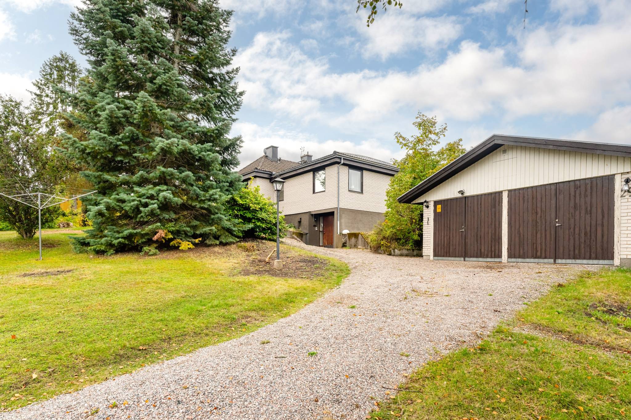5 rum villa på Upplandsvägen 29 Ormsta, Vallentuna kommun - bild 1