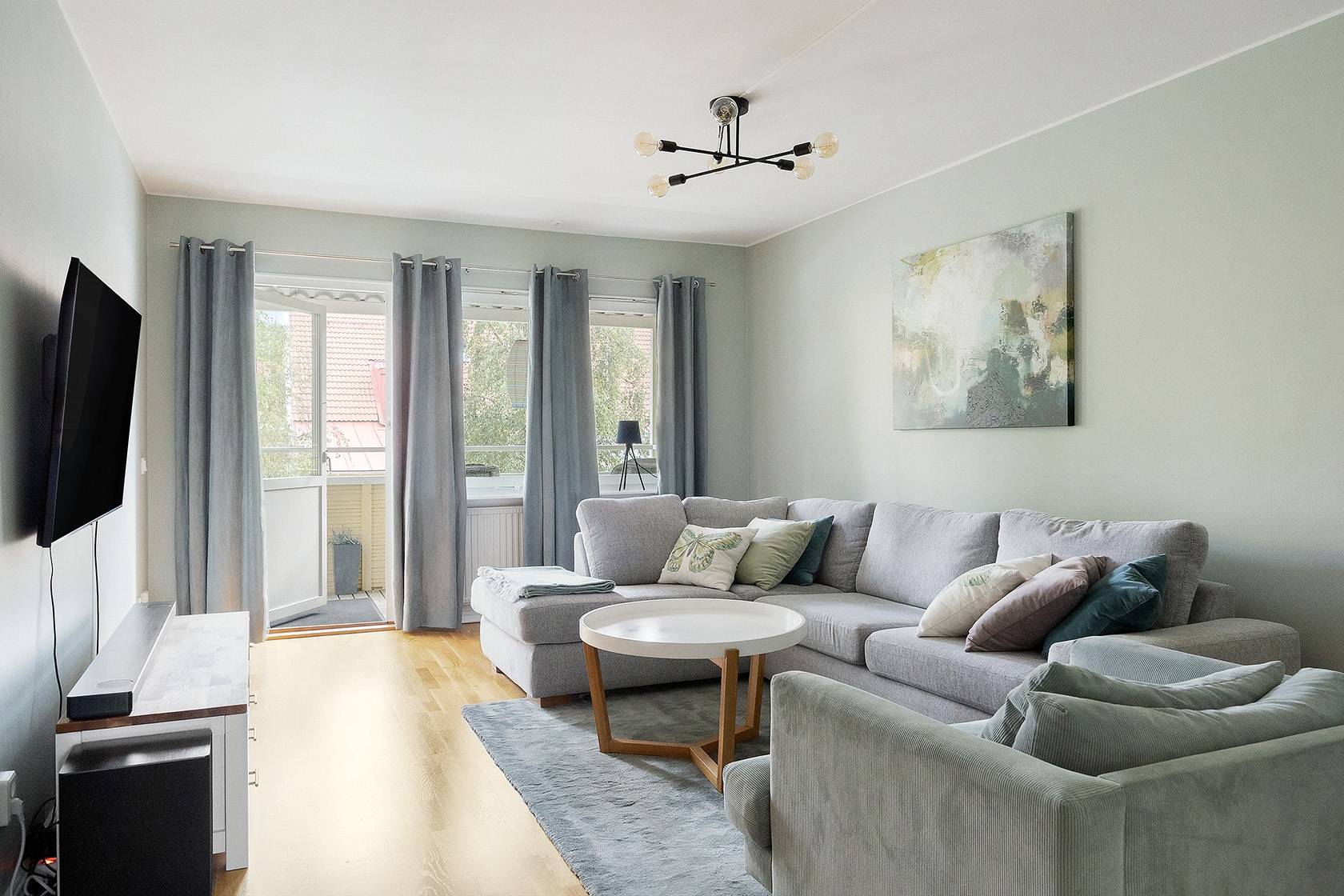 5 rum Lägenhet på Takpannevägen 28 Åby Park Vallentuna kommun - bild 2