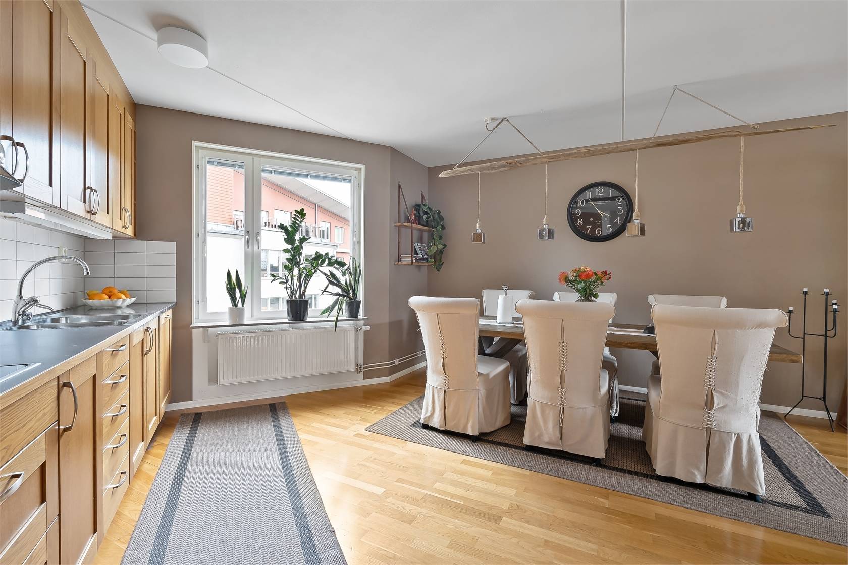 5 rum lägenhet på Gustav III:s boulevard 99 Frösunda, Solna kommun - bild 4