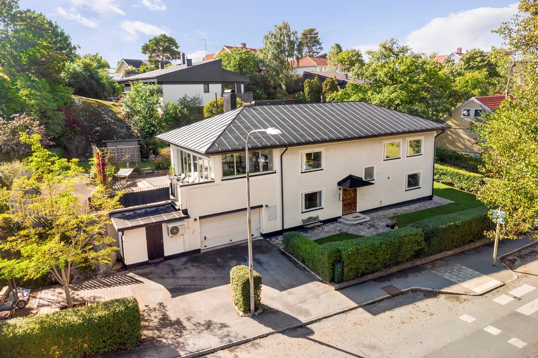 8 rum villa på Riddersviksvägen 133 Hässelby Södra Villastad, Stockholms kommun - bild 1