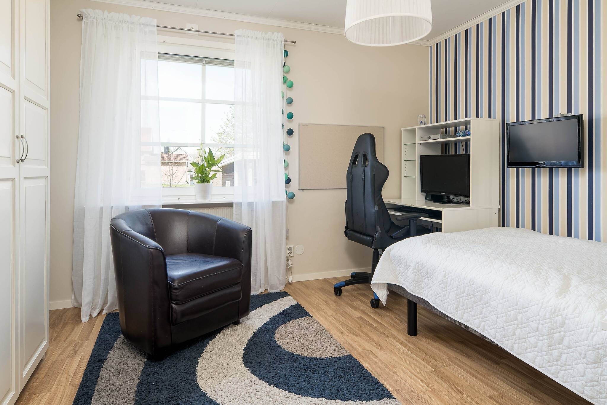 6 rum Villa på Lindblomsvägen 18 Kroksta Örnsköldsviks kommun - bild 16