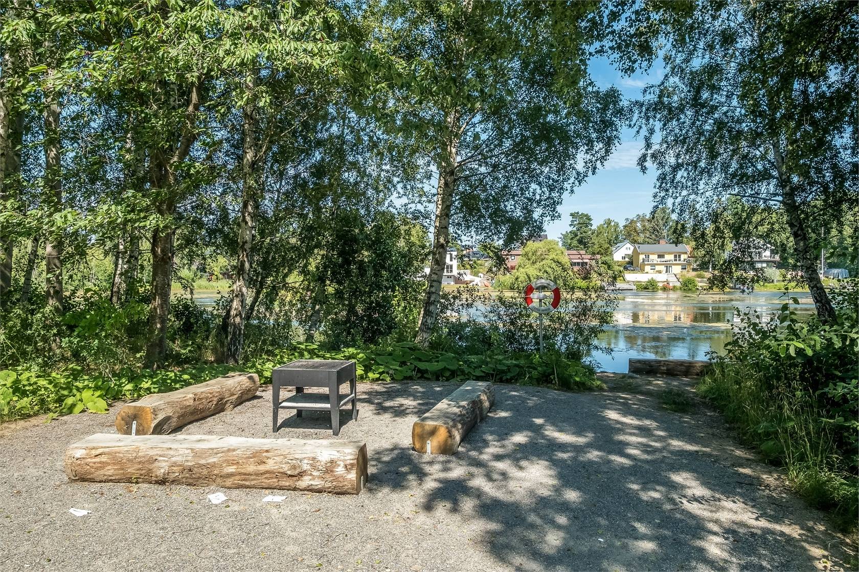 5 rum Parhus på Gamla Södertäljevägen 184E Segeltorp Huddinge kommun - bild 53