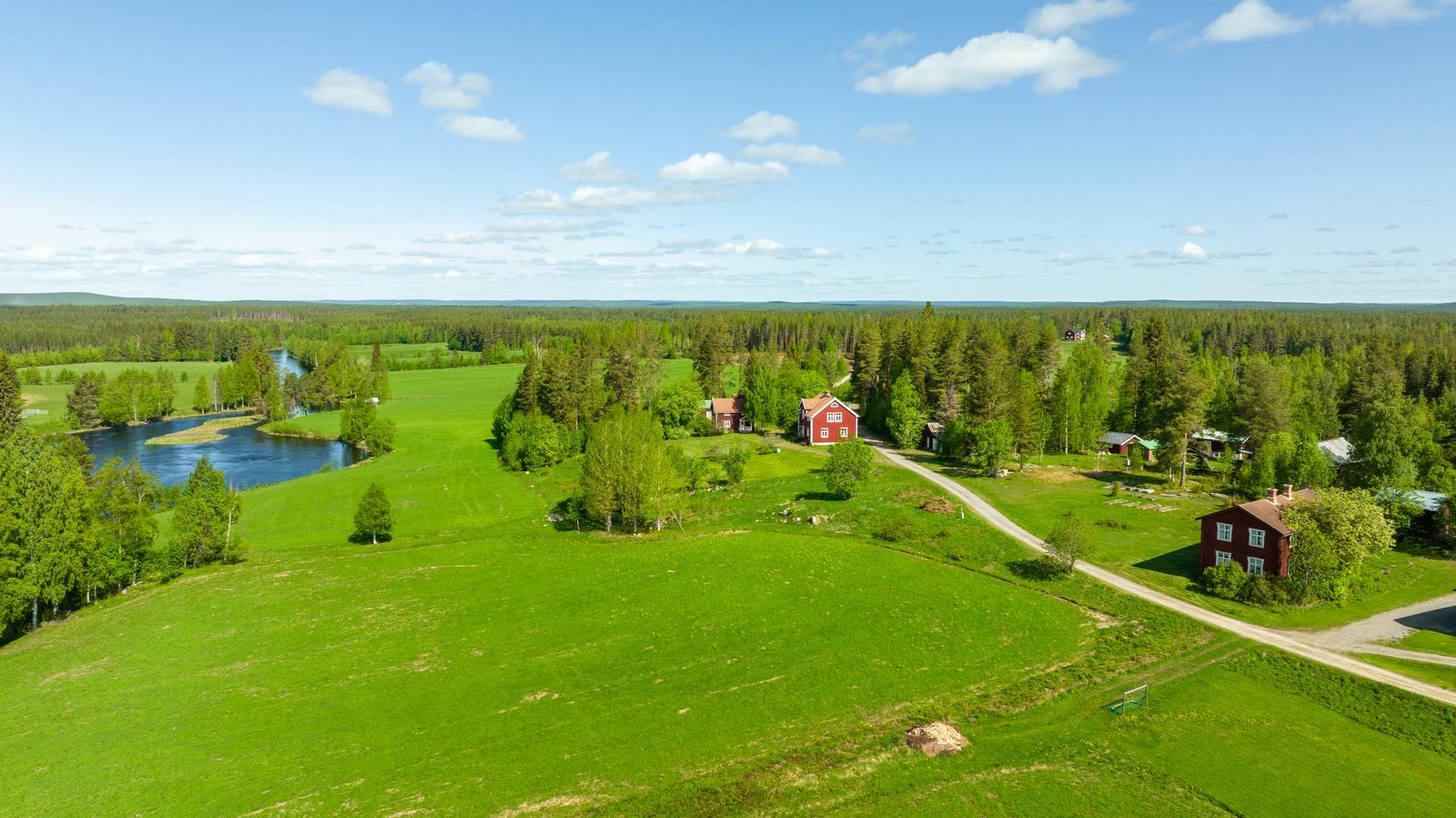 Gård med jordbruk på Bursiljum 87 Bursiljum Skellefteå kommun - bild 4