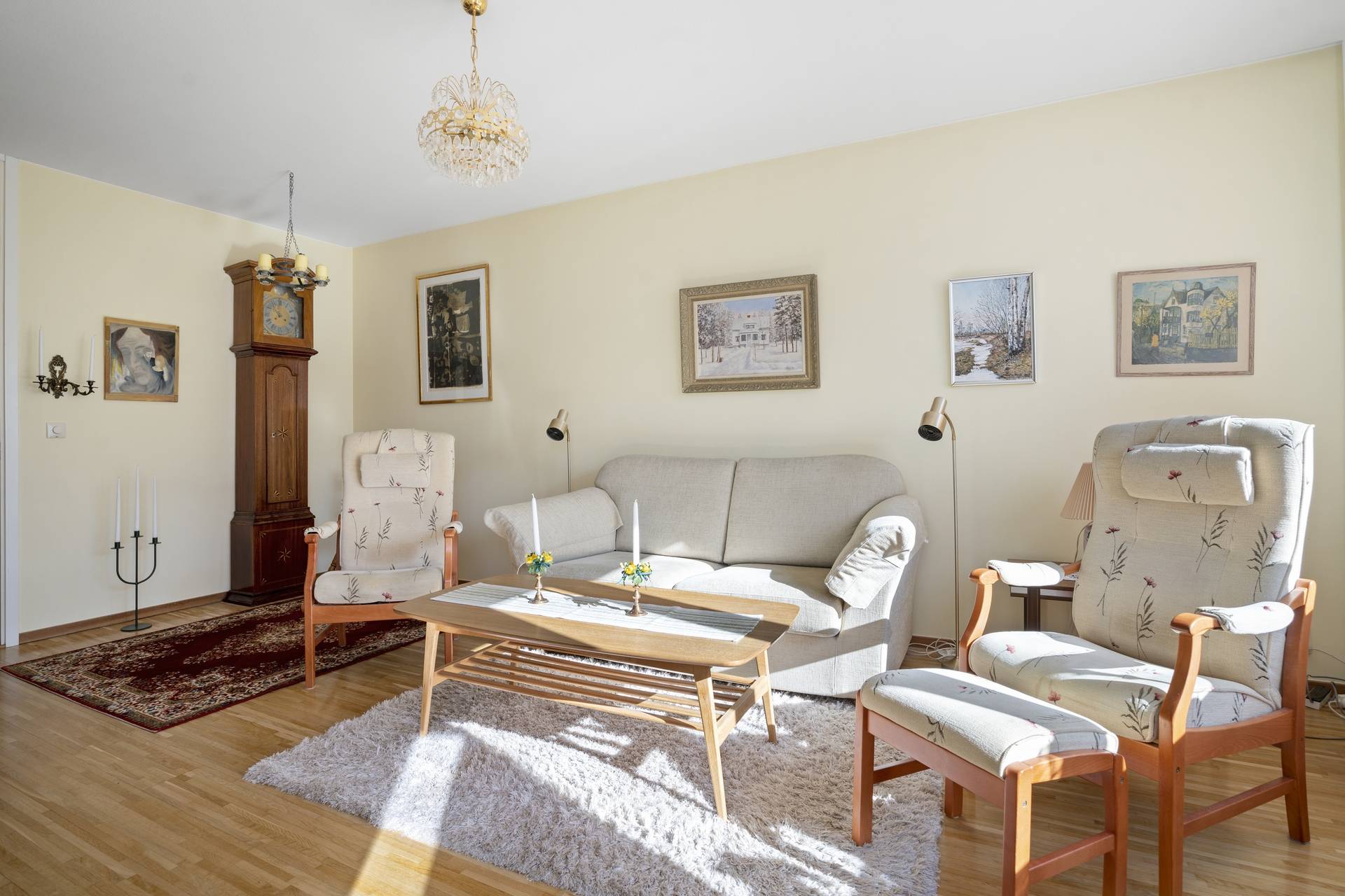 3 rum Lägenhet på Bagarbyvägen 32, 1 tr. Tureberg Sollentuna kommun - bild 4
