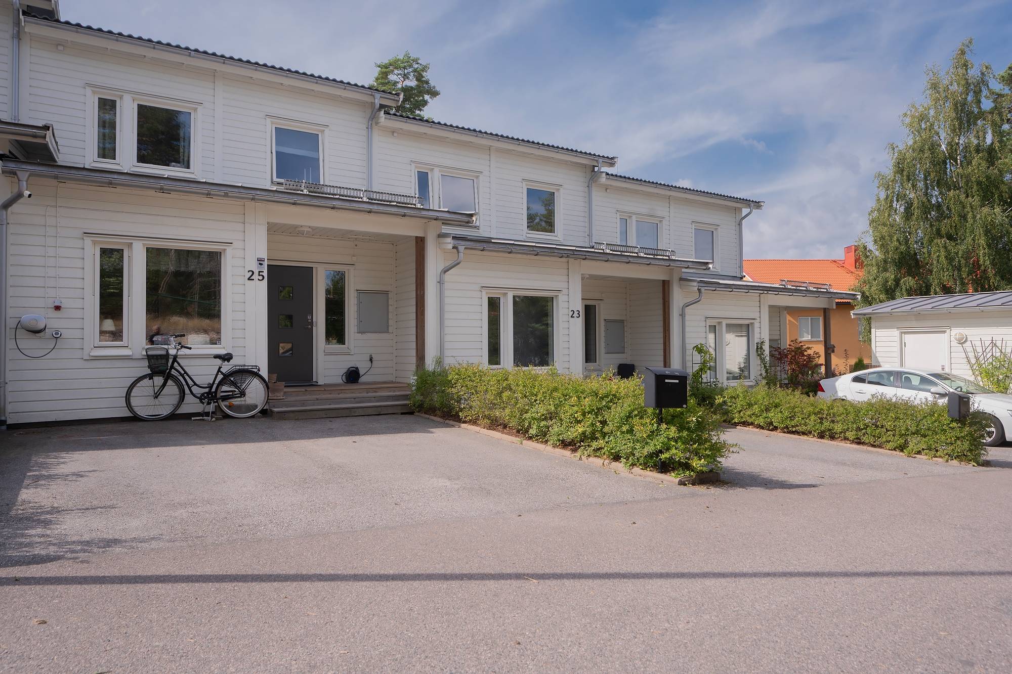 4 rum par-/kedje-/radhus på Mässvägen 25 Riksten - Tullinge, Botkyrka kommun - bild 4