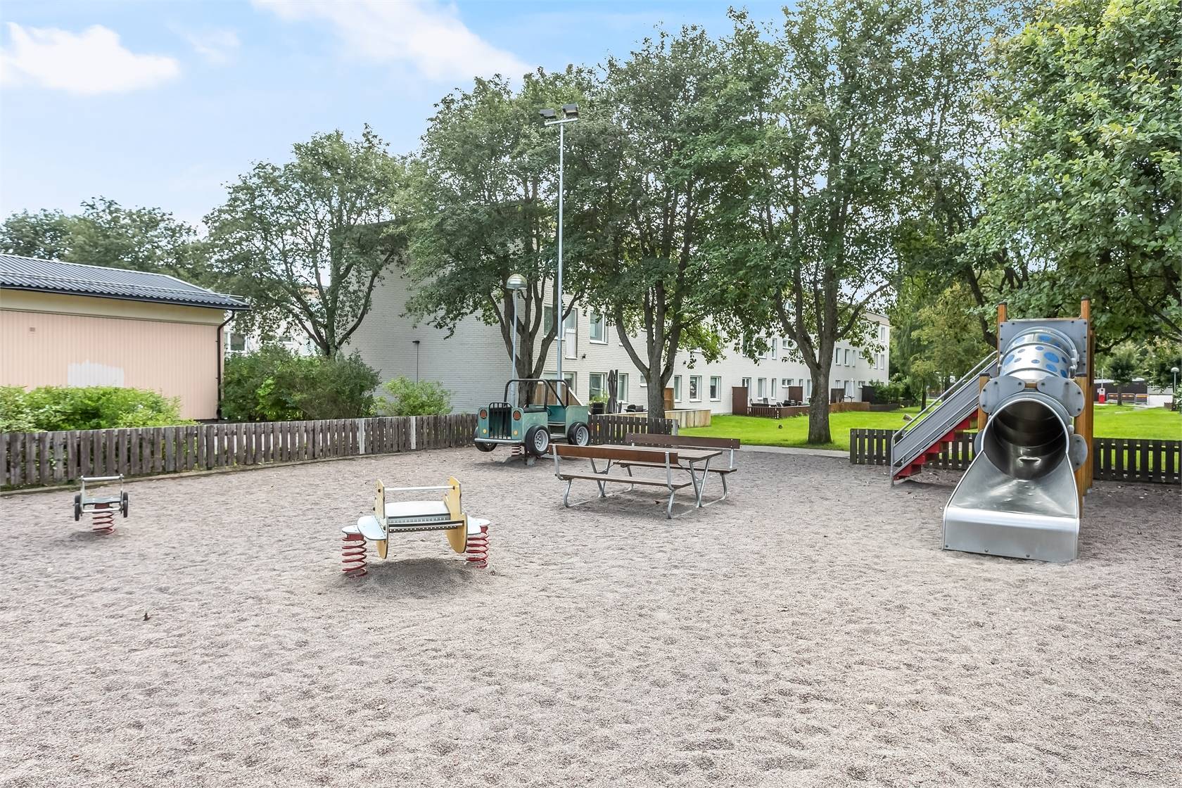 4 rum Lägenhet på Hjortronvägen 83, Accepterat pris! Kungsängen - Tibble Upplands-Bro kommun - bild 16