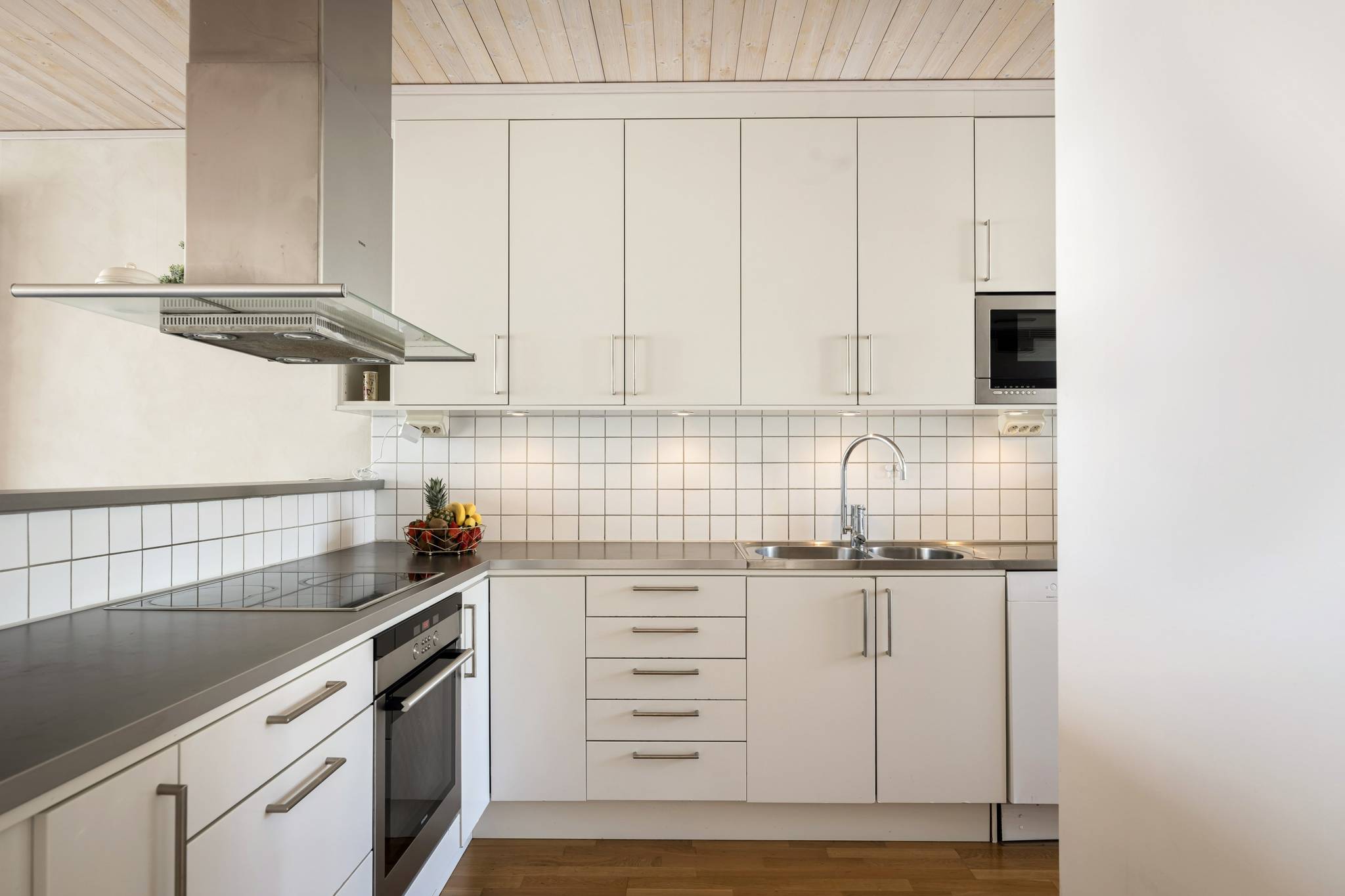 143 m² Kedjehus på Torpängsbacken 66 Gribbylund Täby kommun - bild 11