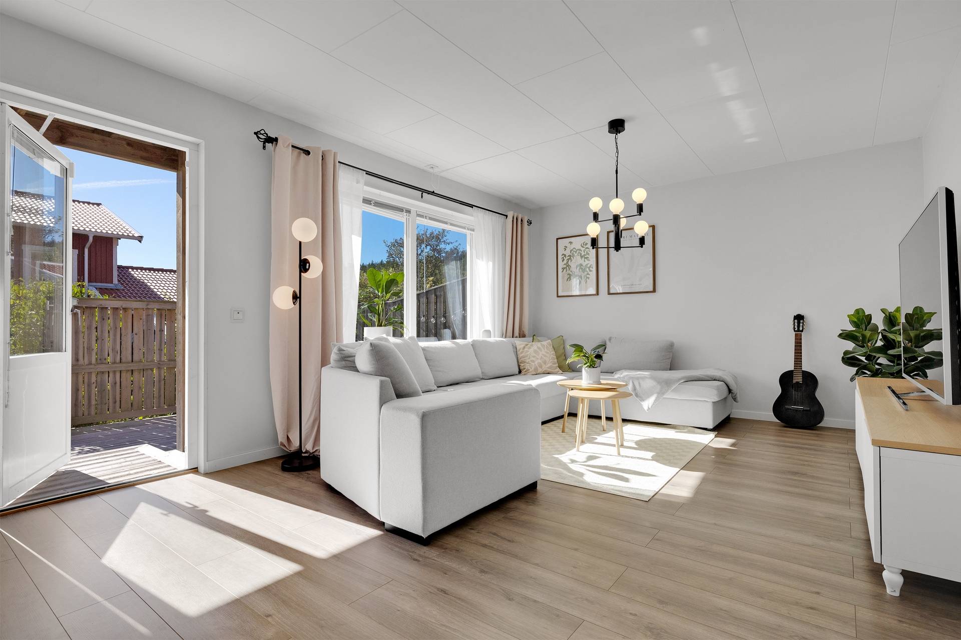 6 rum Radhus på Midnattsvägen 22 Kurveröd Uddevalla kommun - bild 14