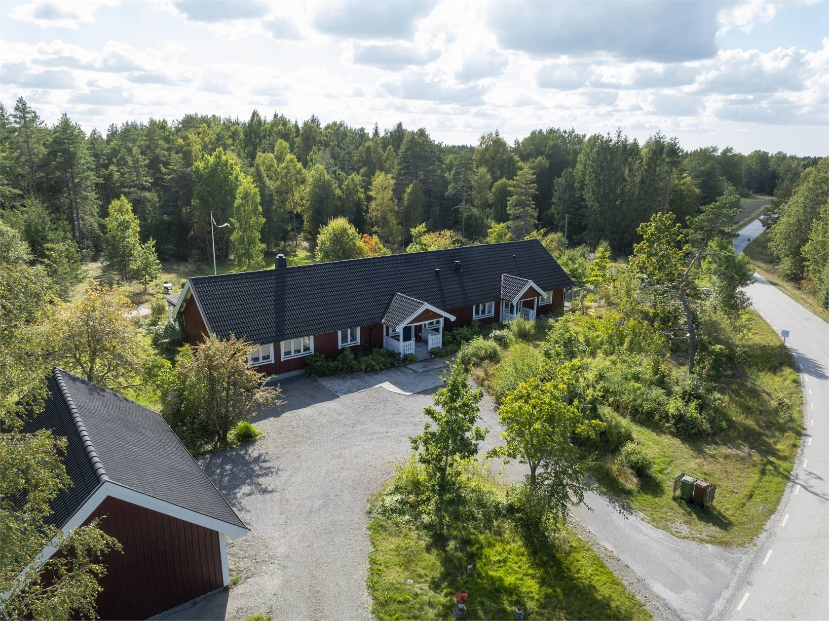 7 rum Villa på Näverdraget 305 Lantligt Vänersborgs kommun - bild 3