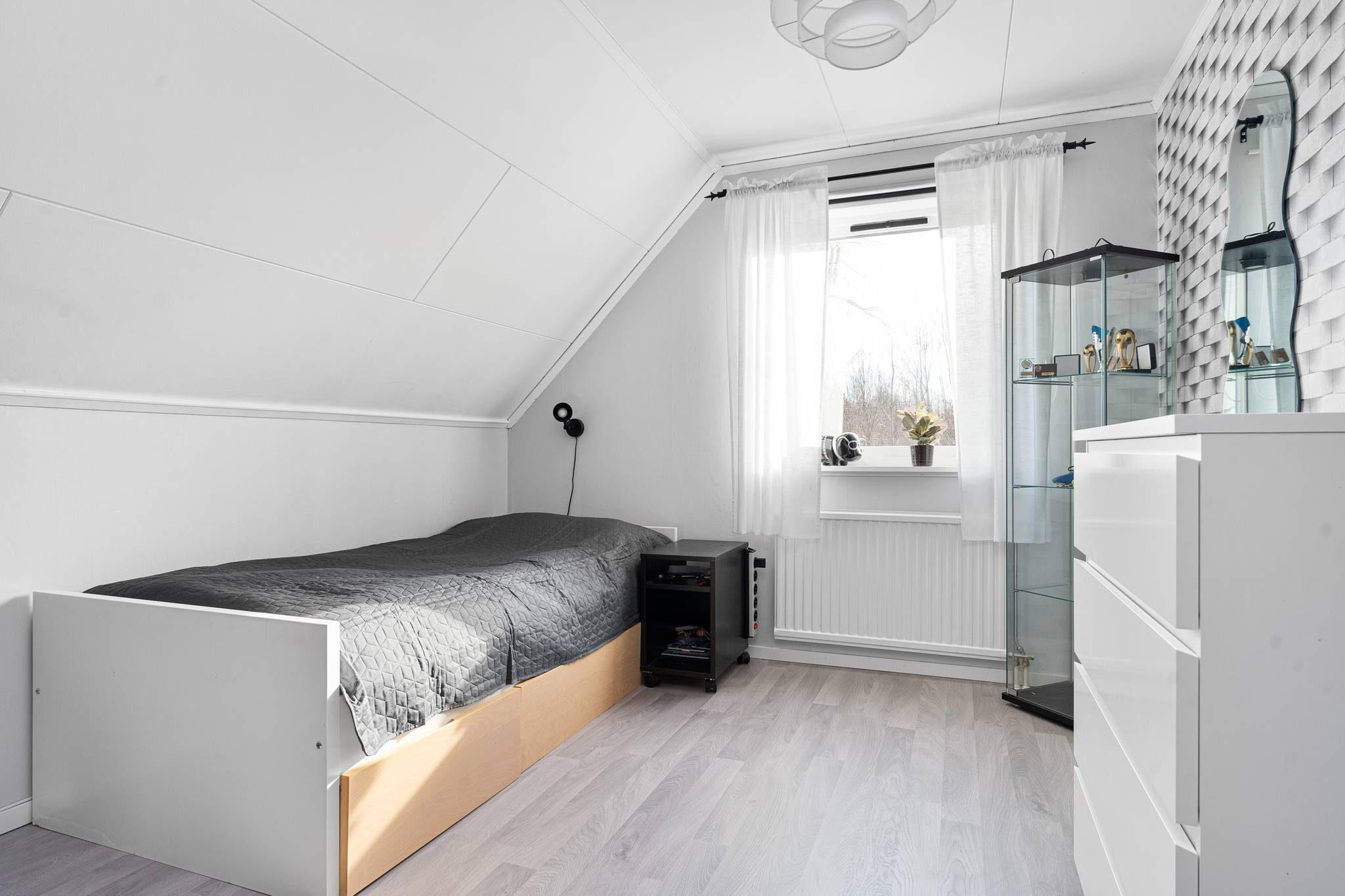 6 rum Villa på Vårbo 710 Vårbo Degerfors kommun - bild 32