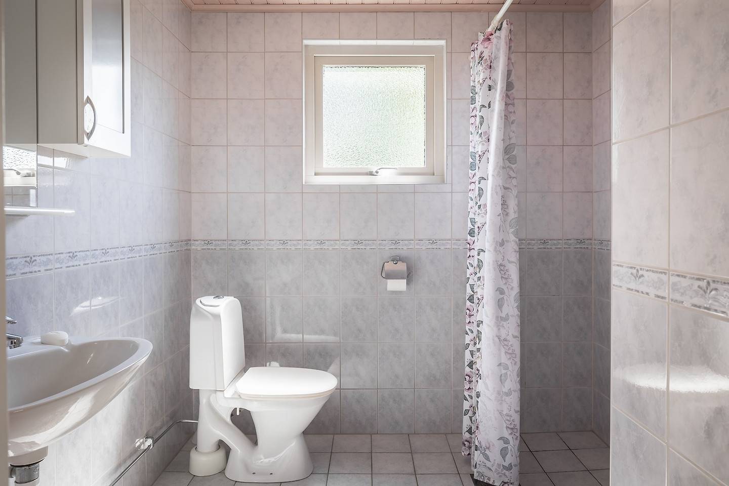 6 rum Villa på Fredriksbergsvägen 93 Ryd Skövde kommun - bild 23
