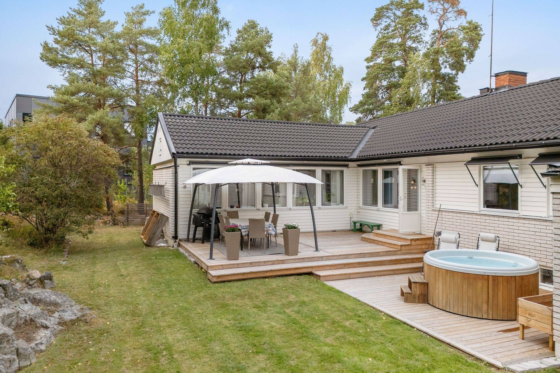 5 rum Villa på Olivehällsvägen 14 Strängnäs kommun - bild 2