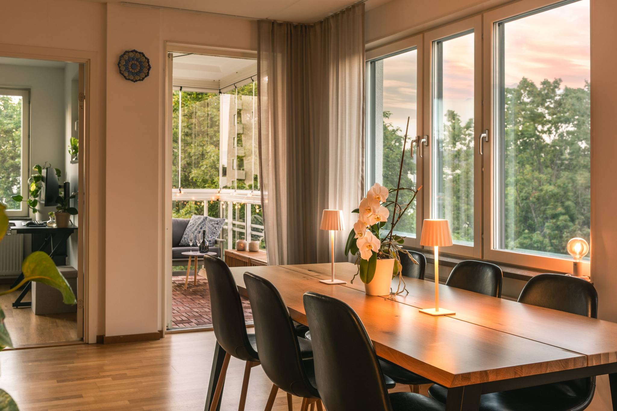 3 rum lägenhet på Råcksta gårdsväg 28 Råcksta/Vällingby parkstad, Stockholms kommun - bild 2