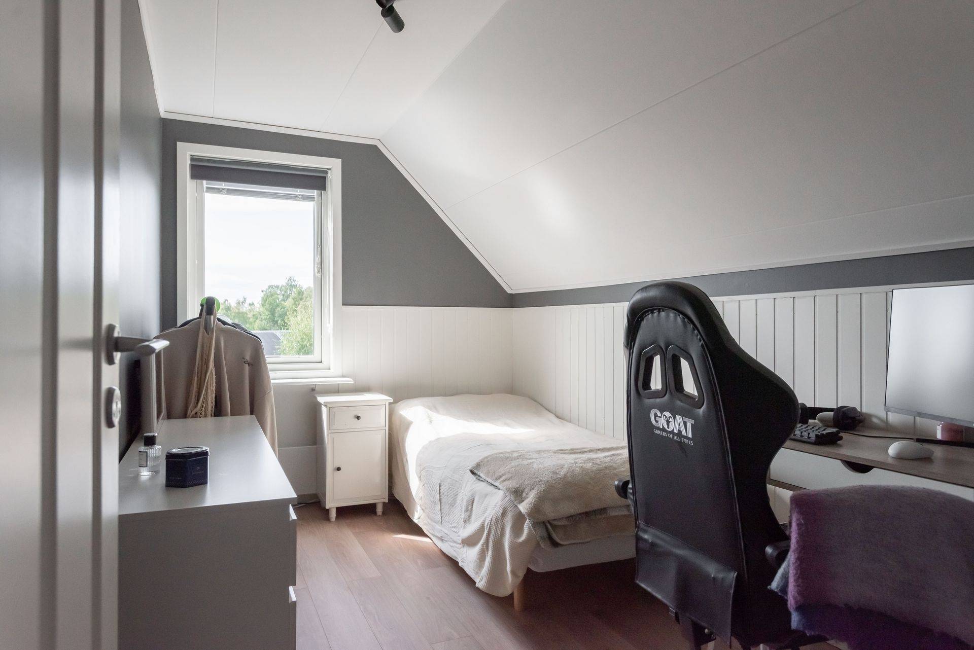 5 rum Kedjehus på Grenadjärvägen 17A Knektåsen Karlskoga kommun - bild 32