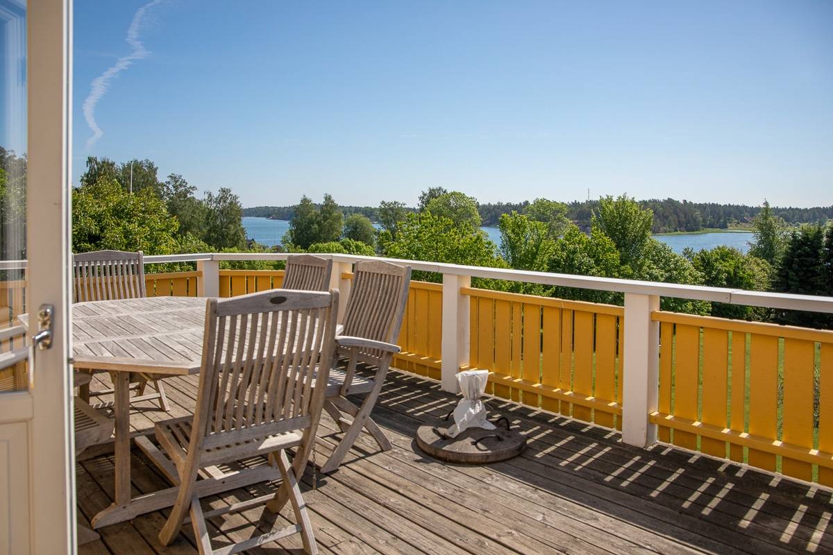 8 rum Vinterbonat fritidshus på Östervik 26-30 Roslagen - sjötomter Norrtälje kommun - bild 34