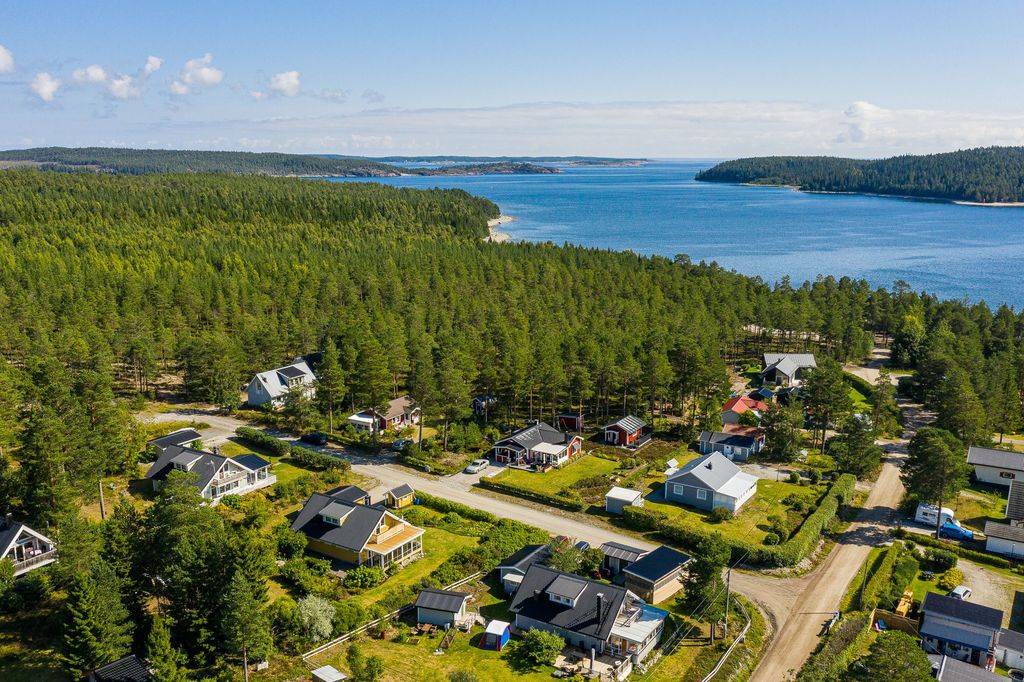 5 rum Villa på Storsandsvägen 181B Gullvik Örnsköldsviks kommun - bild 39