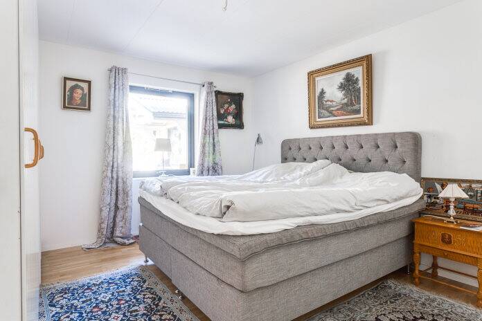 7 rum Villa på Eriksbo Backe 20 Eriksbo Hjällbo Göteborgs kommun - bild 10