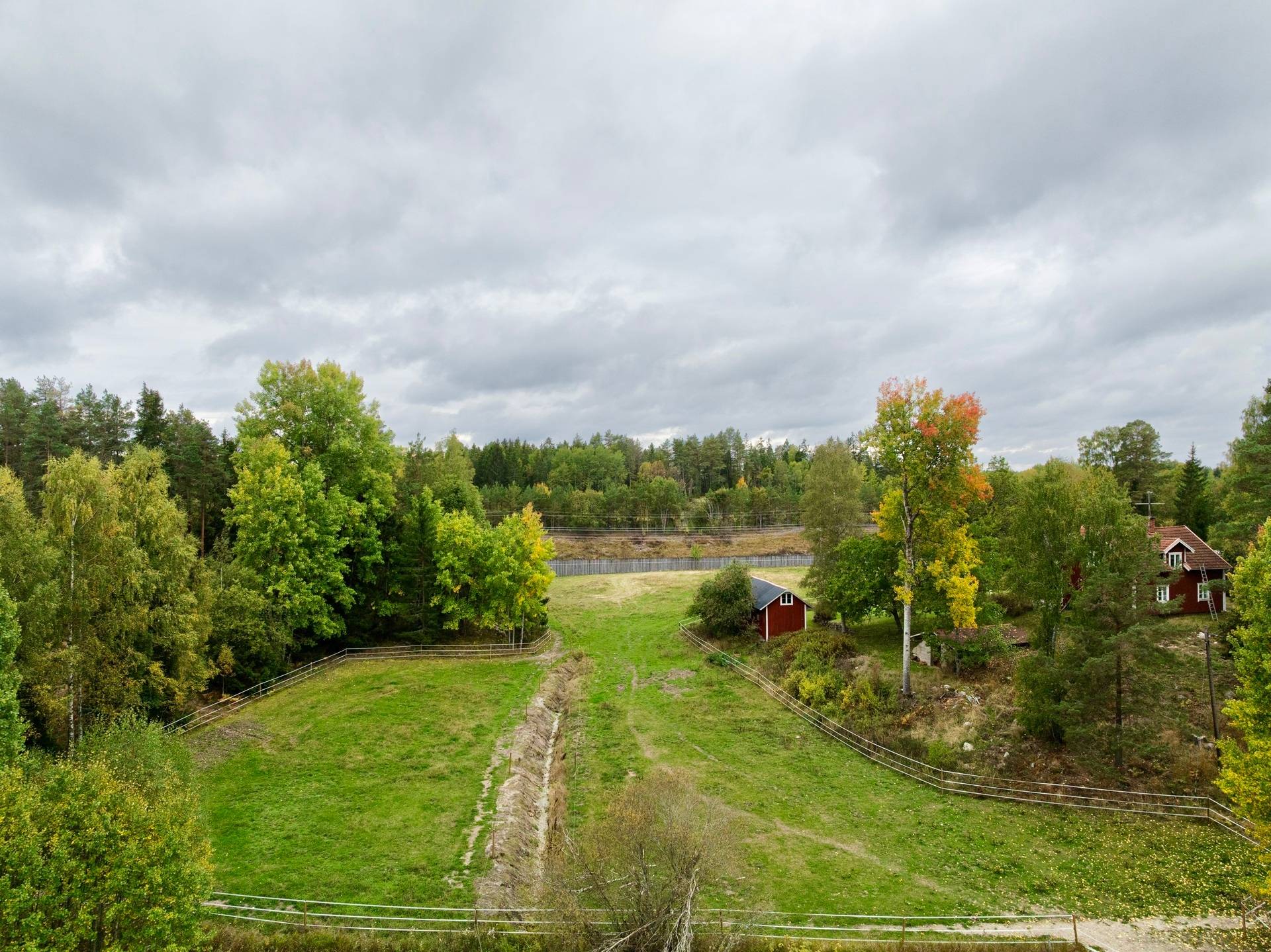 5 rum Gård/skog på Mellringe gård 1 Läggesta/Hedlandet Mariefred Strängnäs kommun - bild 21