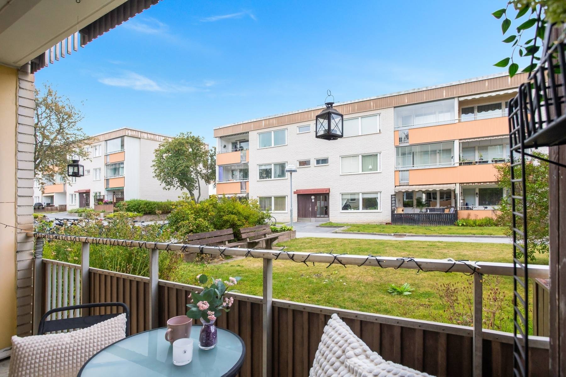 3 rum Lägenhet på Hjortronvägen 33, markplan Tibble Upplands-Bro kommun - bild 11