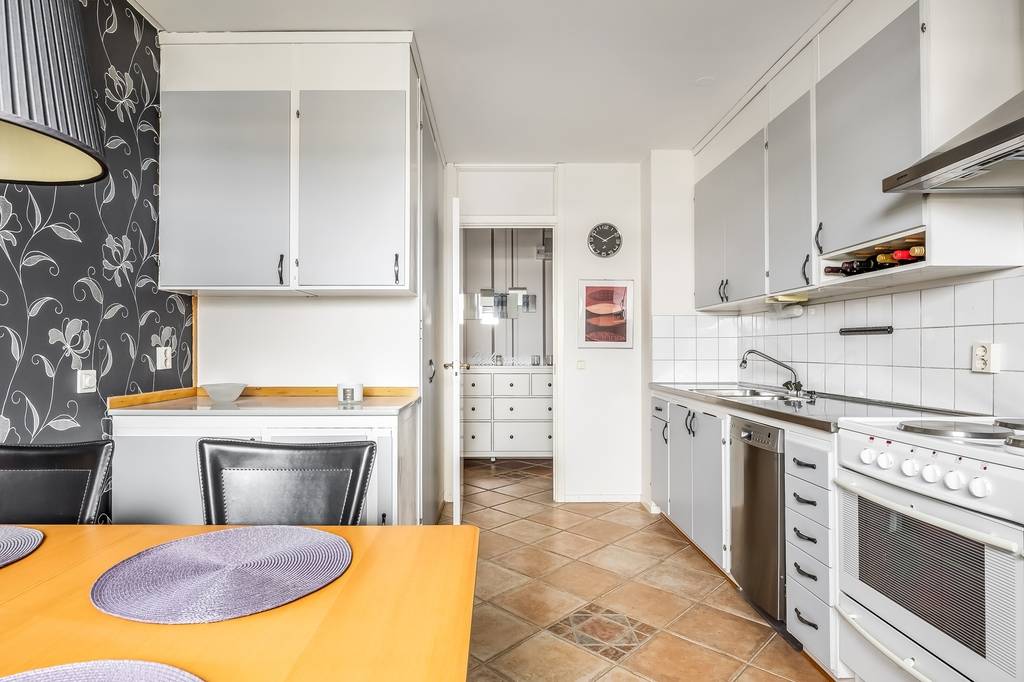 2 rum Lägenhet på Västra Skrävlingevägen 126 Gula Höja - Husie Malmö kommun - bild 8