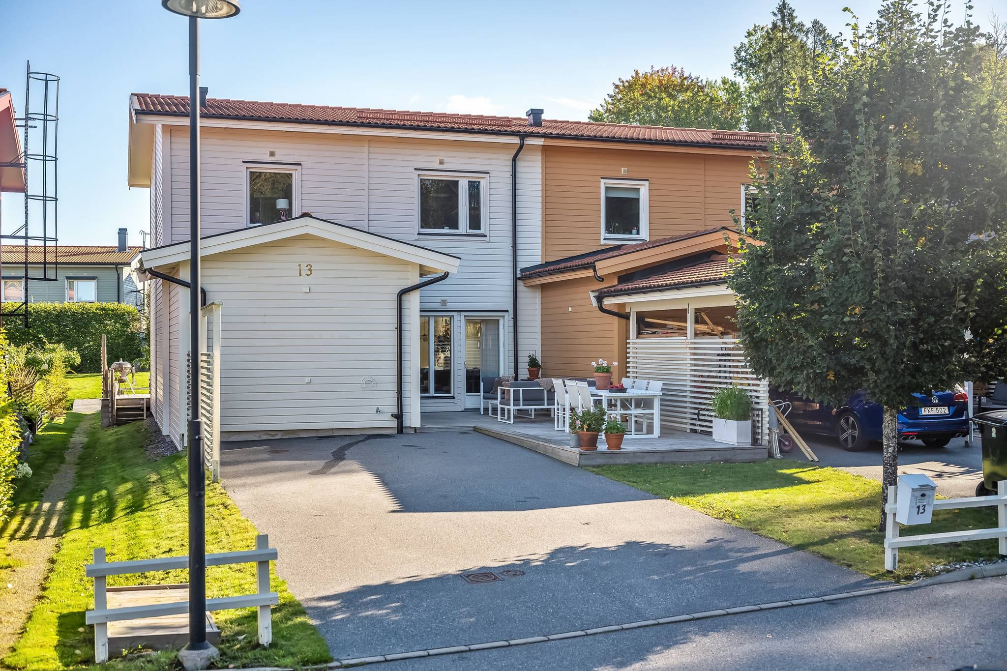 5 rum radhus på Slåtterhagen 13 Kyrkviken, Haninge kommun - bild 4