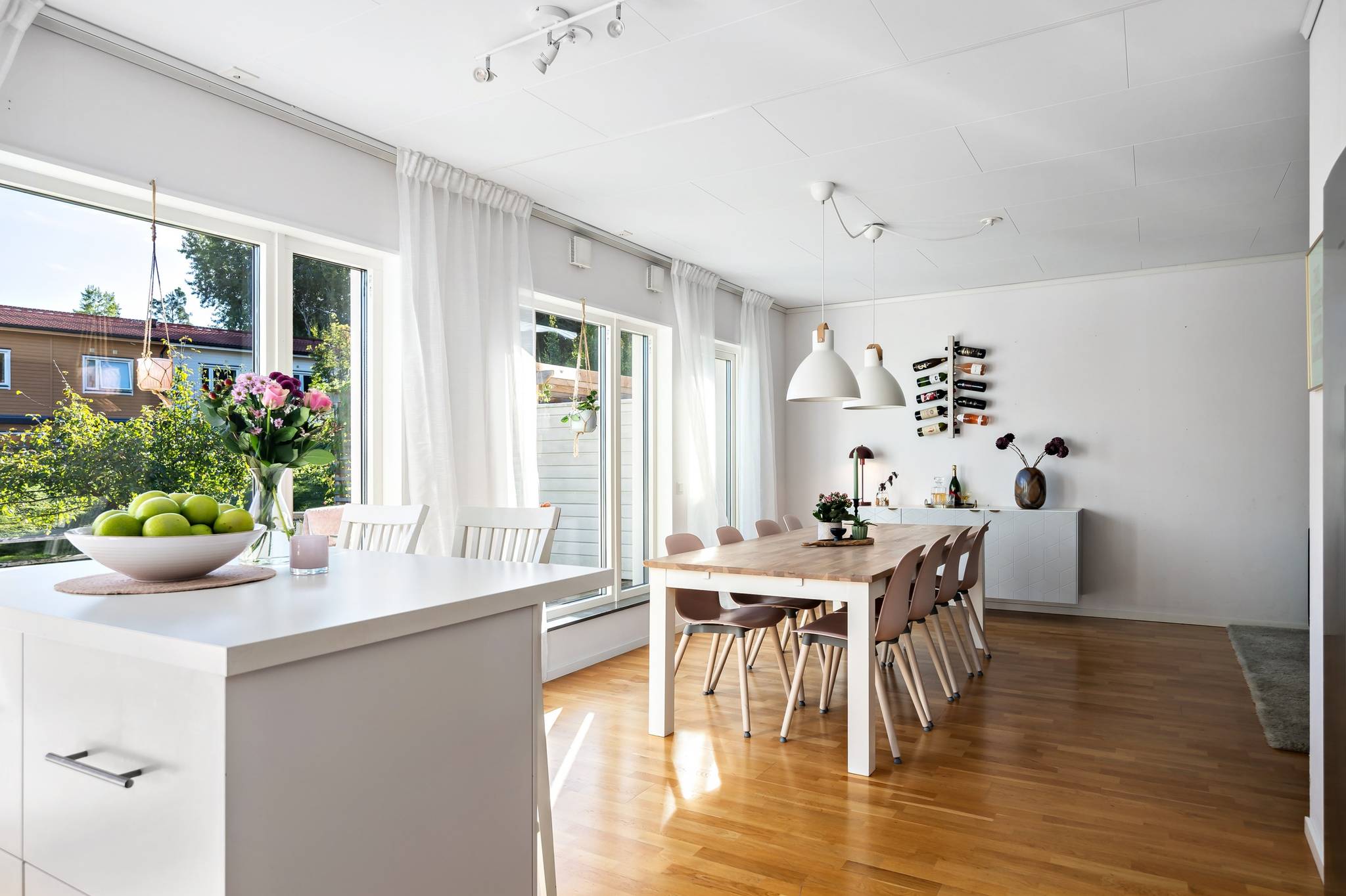 5 rum Radhus på Slåtterhagen 13 Kyrkviken Haninge kommun - bild 18