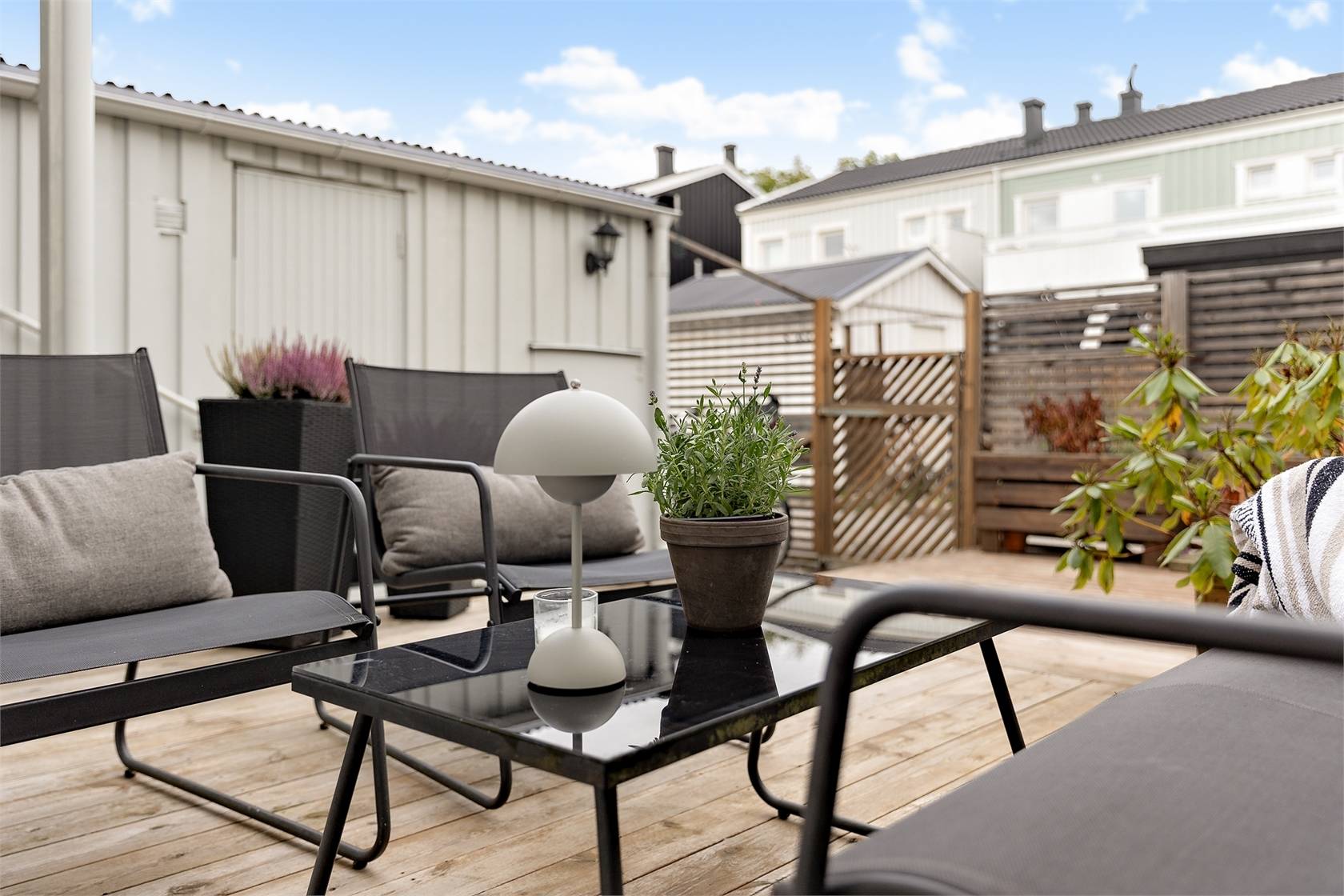 5 rum Radhus på Blomsterkungsvägen 142 Hässelby Norra Villastad Stockholms kommun - bild 9