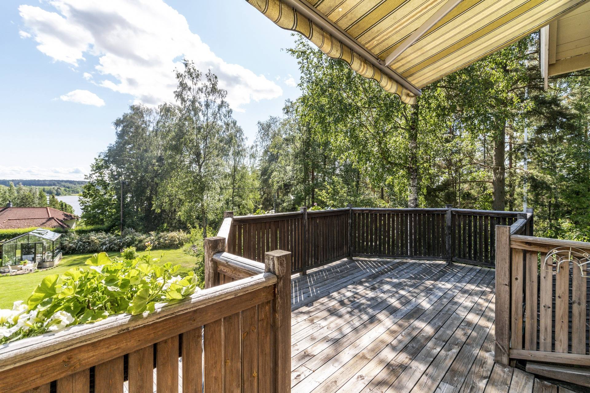 7 rum Villa på Väsbyholmsvägen 16A Mälarbaden Eskilstuna kommun - bild 42