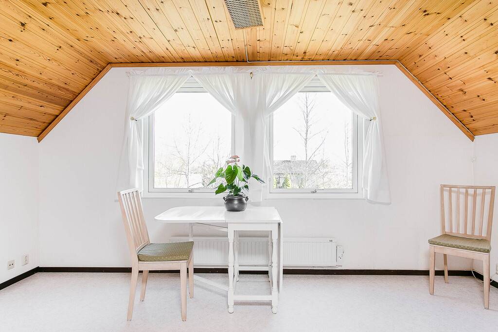 6 rum Villa på Sköldmögatan 13 Ljunghed Lidköpings kommun - bild 40